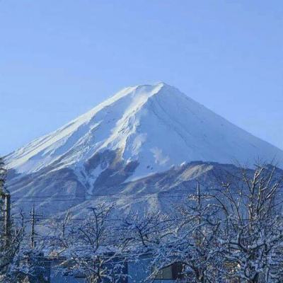 日本富士山发现三名濒死人员
